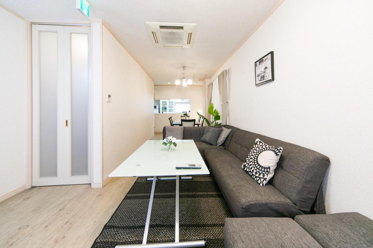 Nao'S Guesthouse 2 一軒家貸切 Osaka Bagian luar foto