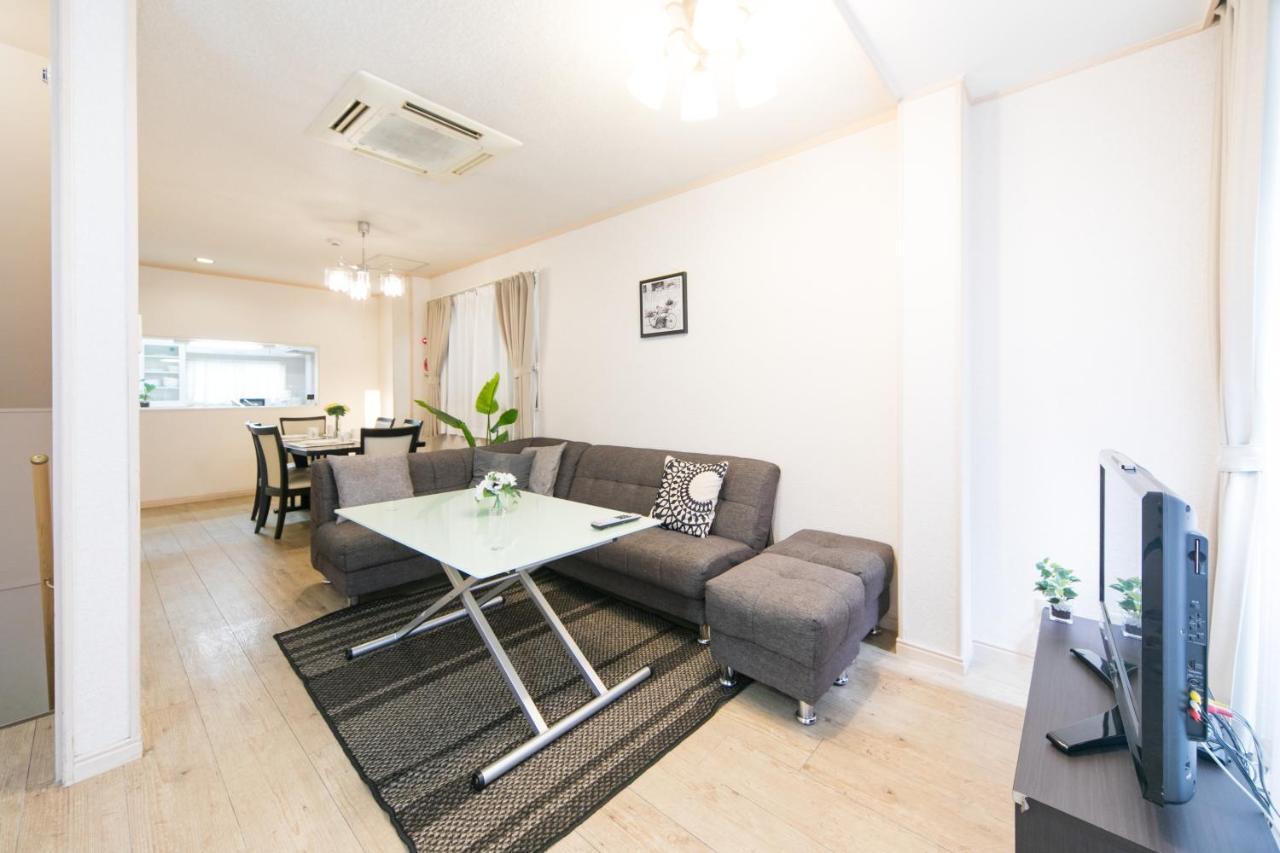 Nao'S Guesthouse 2 一軒家貸切 Osaka Bagian luar foto